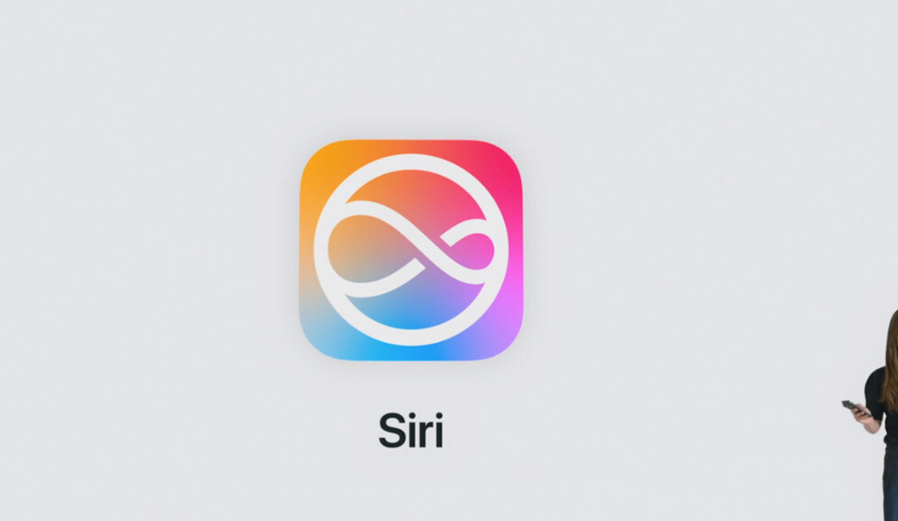 Nueva IA del iPhone vive en Siri, hace emojis y demás